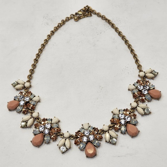 Rhinestone Cluster Statement Gold Tone Chain Necklace Peach Clear Cream Jewelry - Picture 3 of 5